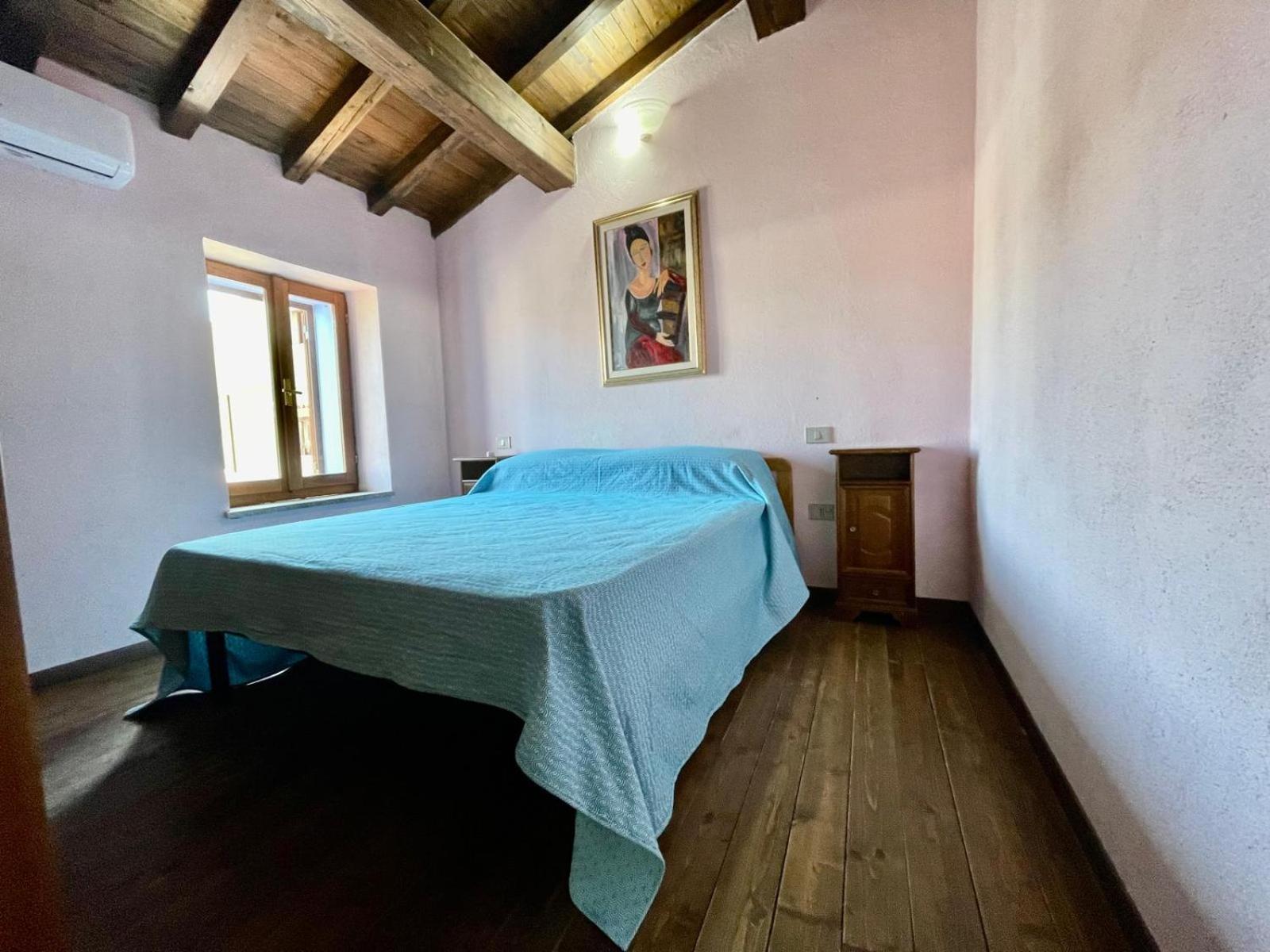 Nel Cortile Della Casa Di Carta, Due Singole Unita Villa Torpè Exteriör bild