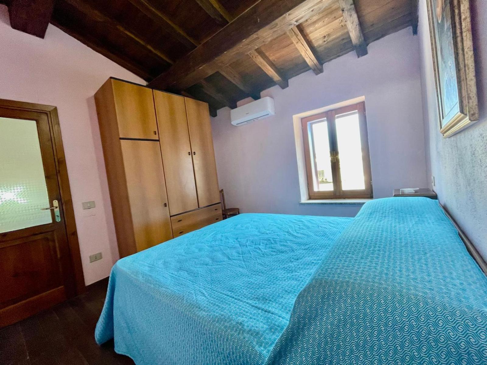 Nel Cortile Della Casa Di Carta, Due Singole Unita Villa Torpè Exteriör bild
